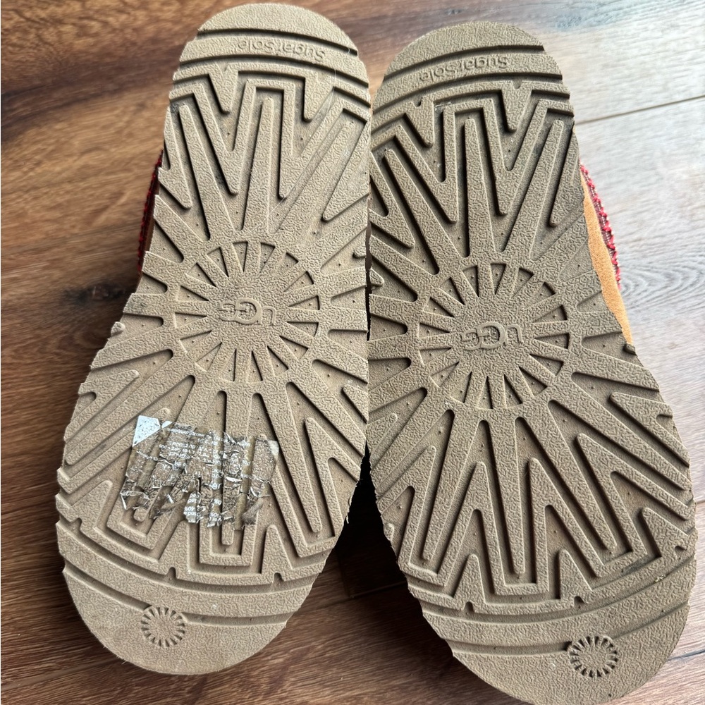 UGG Youth Tasman platforms chestnut size 5 - Picture 6 of 6